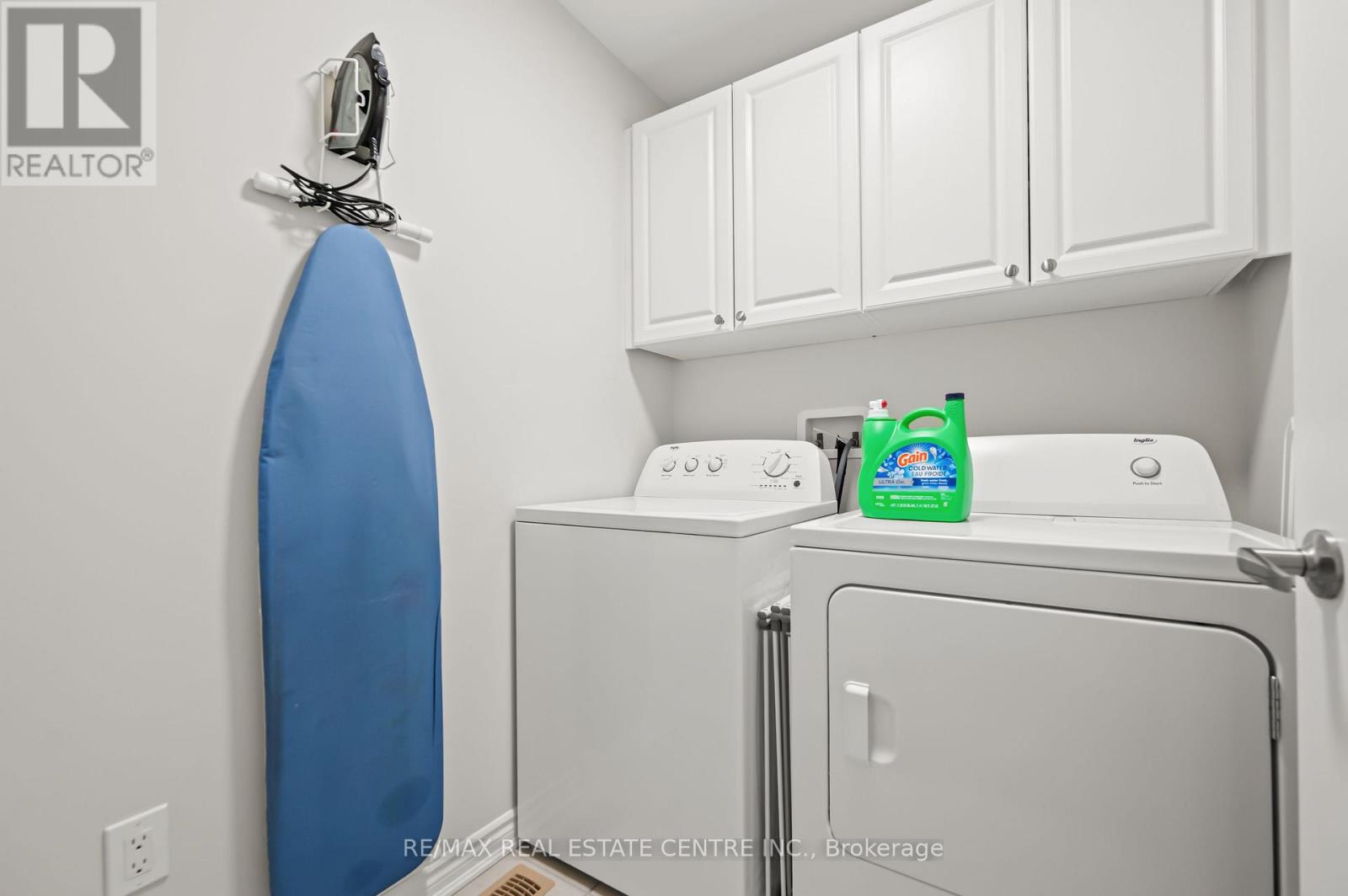 12 Dressage Trail, Cambridge, Ontario N3E 0C3 - Photo 36 - X13548750