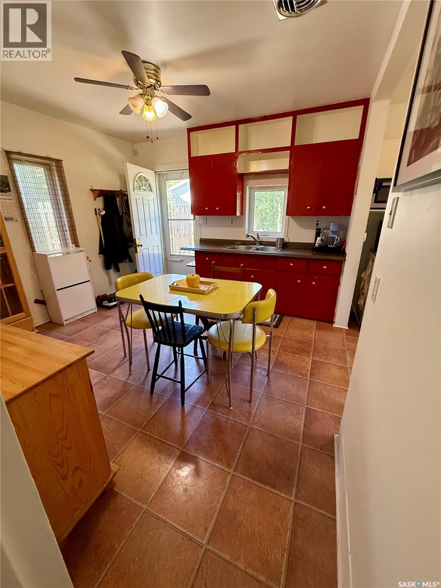 930 Vaughn Street, Moose Jaw, Saskatchewan  S6H 5N8 - Photo 11 - SK042053