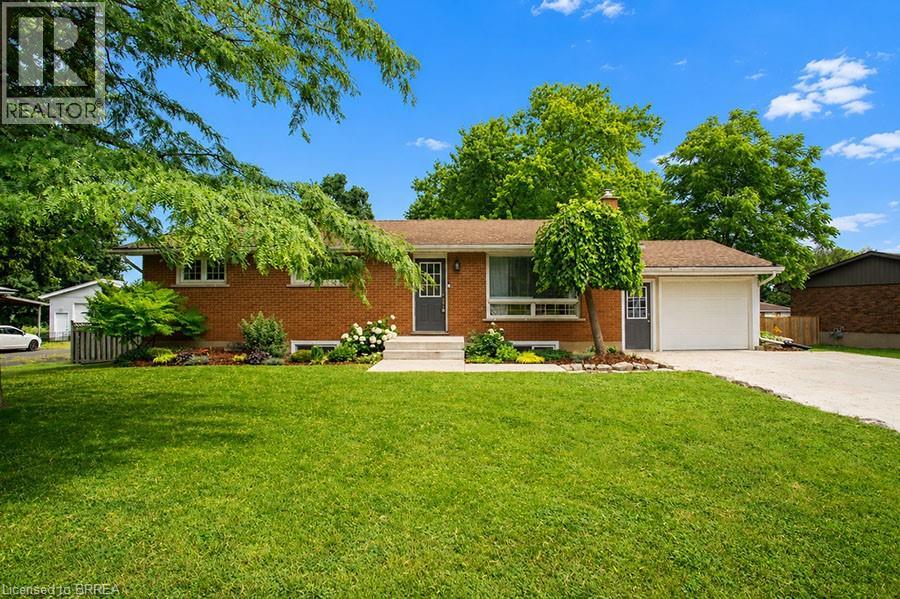 41 PINEHILL Drive, Brantford, Ontario