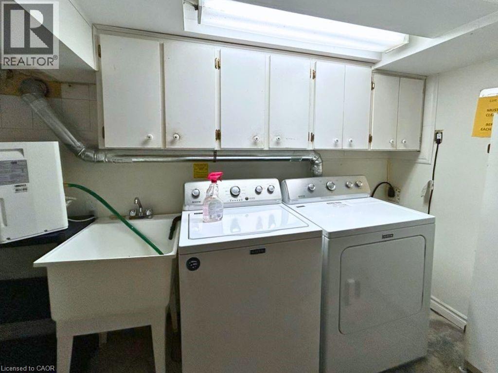 24 Garfield Avenue S Unit# Main, Hamilton, Ontario  L8M 2R8 - Photo 18 - 40846485