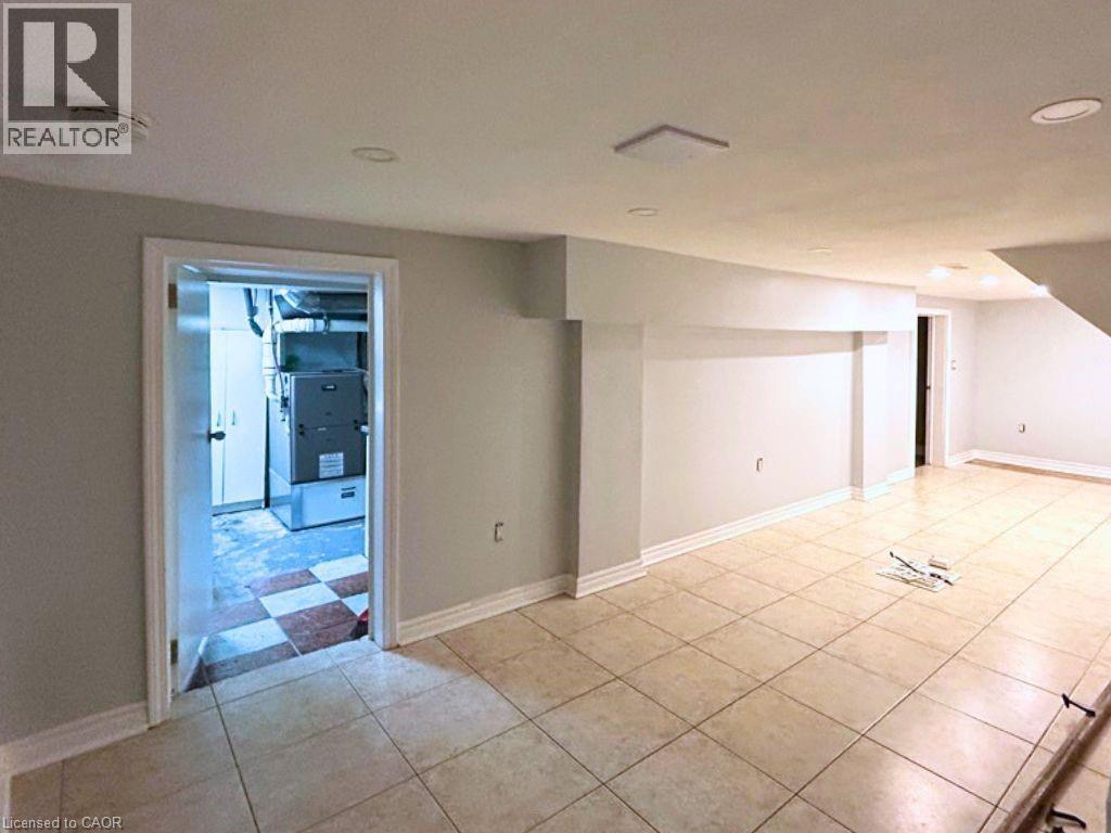 24 Garfield Avenue S Unit# Main, Hamilton, Ontario  L8M 2R8 - Photo 12 - 40846485