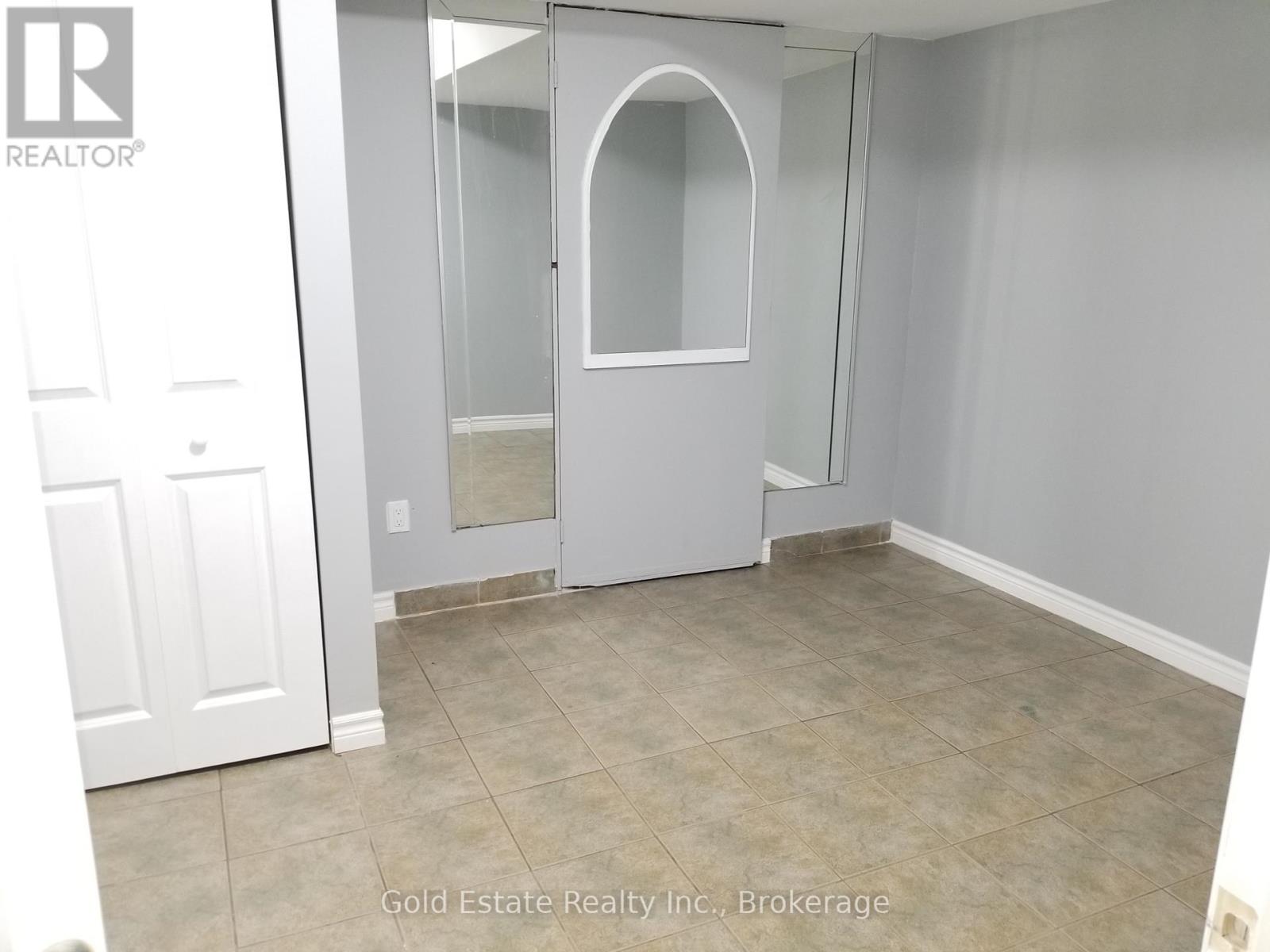 Bsmt - 426 Langlois Avenue, Windsor, Ontario  N9A 2G4 - Photo 11 - X13432654