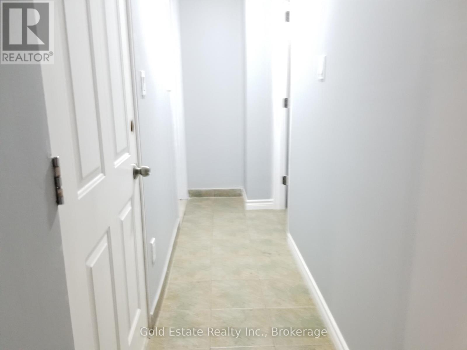 Bsmt - 426 Langlois Avenue, Windsor, Ontario  N9A 2G4 - Photo 10 - X13432654