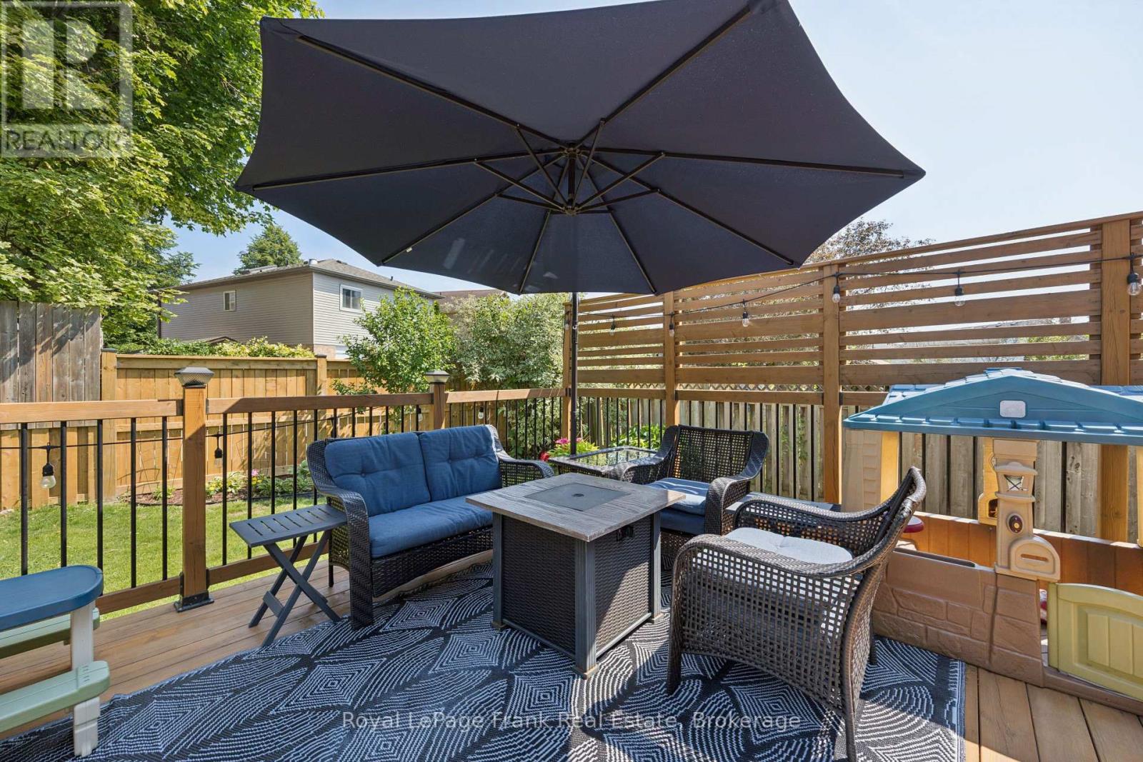 9 Giles Court, Whitby, Ontario  L1N 8T6 - Photo 33 - E13549114