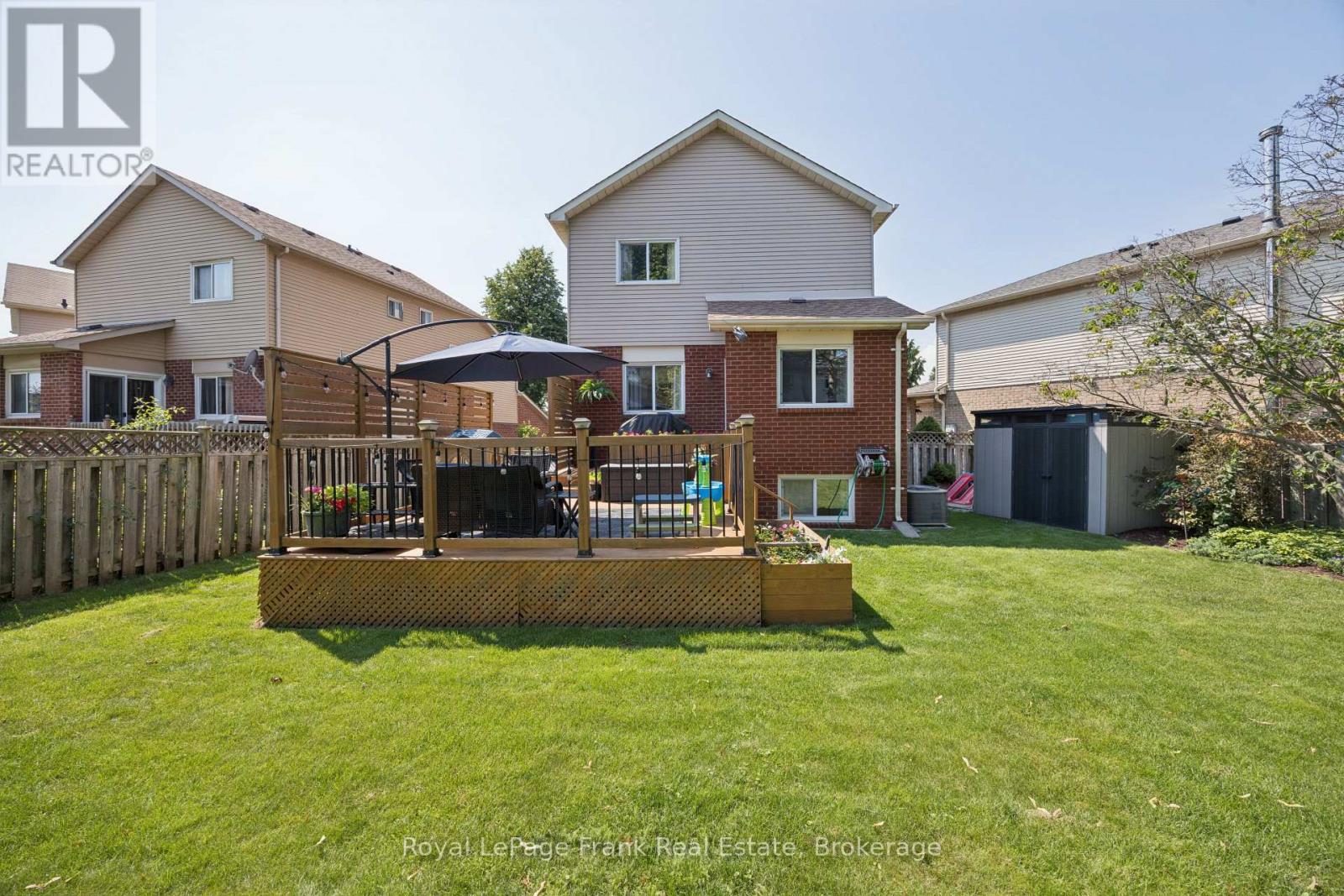 9 Giles Court, Whitby, Ontario  L1N 8T6 - Photo 36 - E13549114