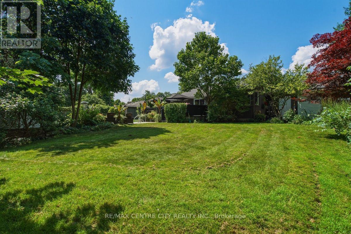 7 Northcrest Drive, London North, Ontario  N5X 3V7 - Photo 38 - X13548926