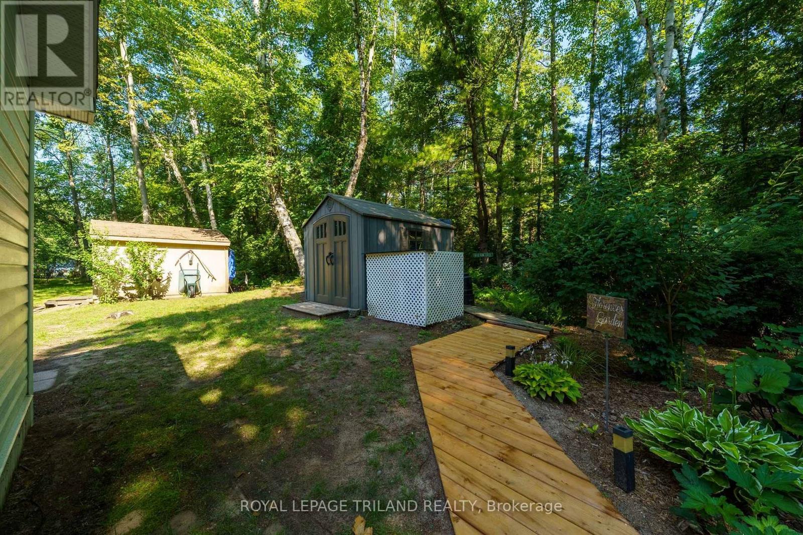 6326 Huron Drive, Lambton Shores, Ontario  N0N 1J1 - Photo 22 - X13549062