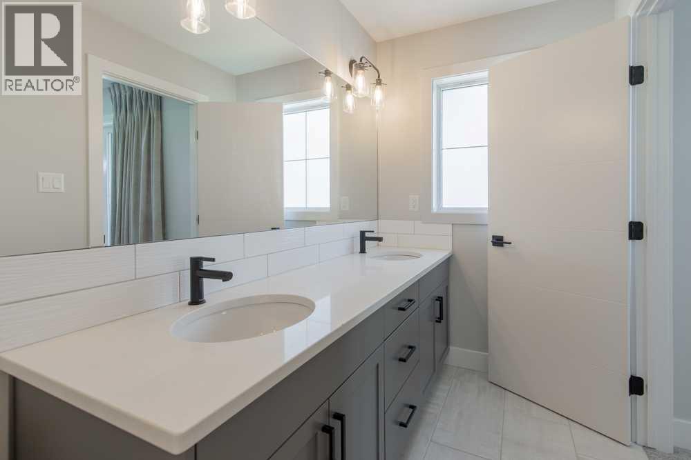 4311 Fairmont Gate S, Lethbridge, Alberta  T1K 8J3 - Photo 27 - A2327084