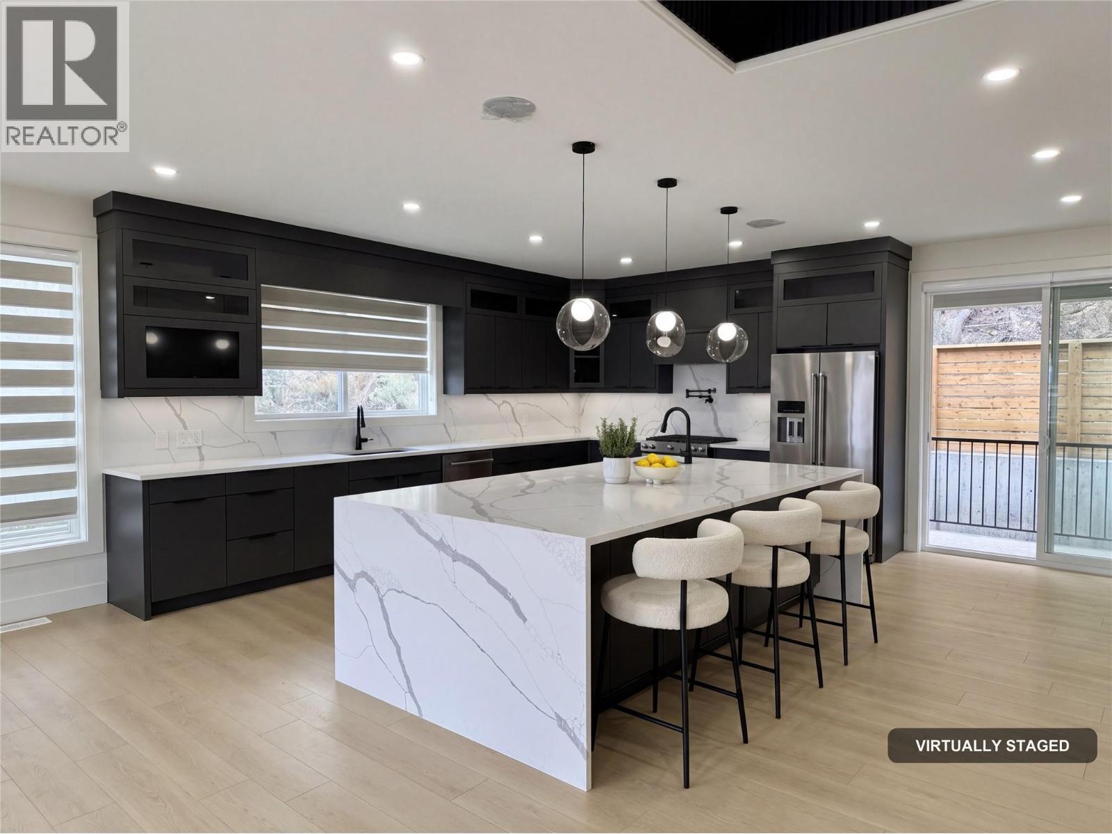 3806 Torrey Pines Drive Osoyoos Photo 12
