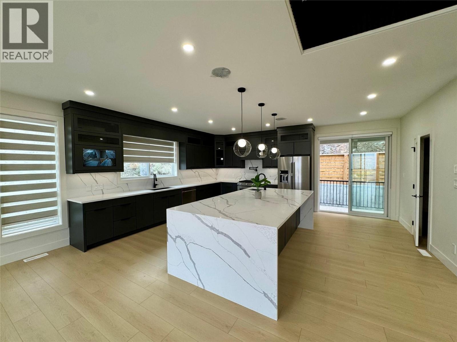 3806 Torrey Pines Drive Osoyoos Photo 13
