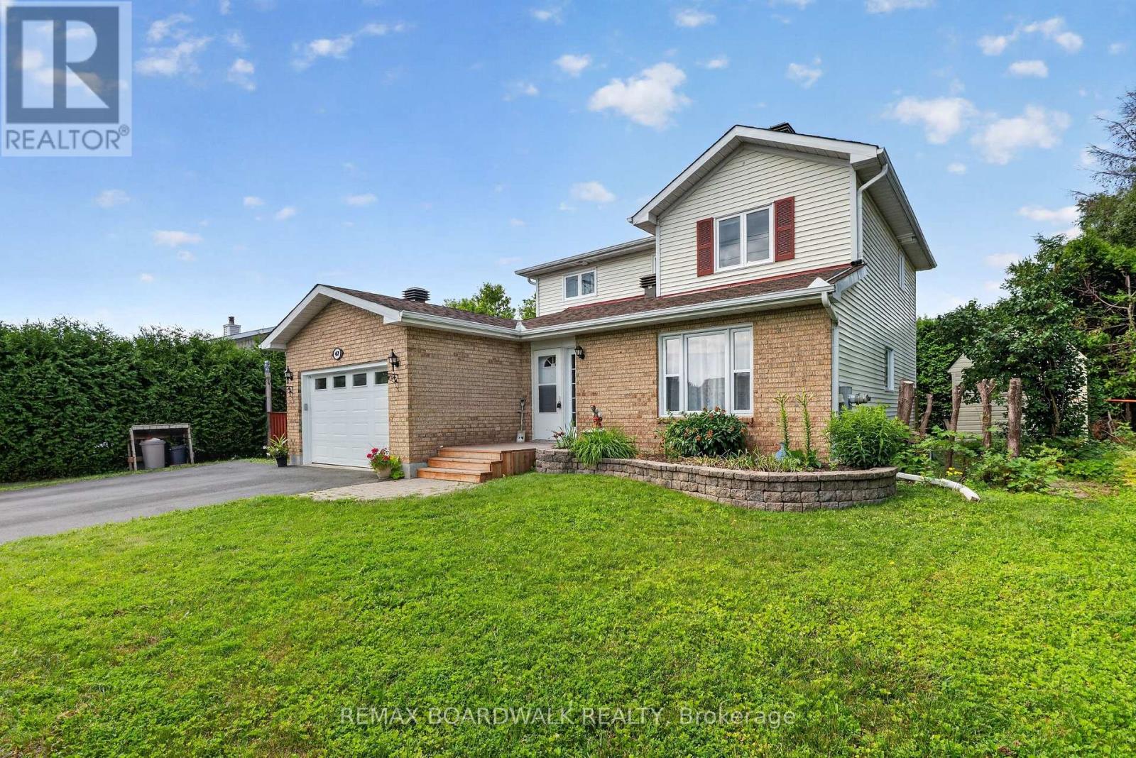47 Isabelle Street, Casselman, Ontario  K0A 1M0 - Photo 3 - X13549084