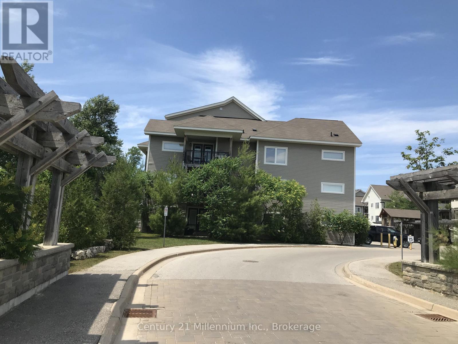 301 - 2 BRANDY LANE DRIVE