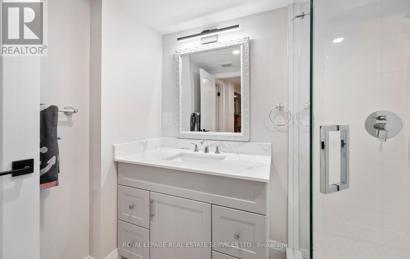 509 Christie Street, Toronto, Ontario  M6G 3C9 - Photo 39 - C13549154