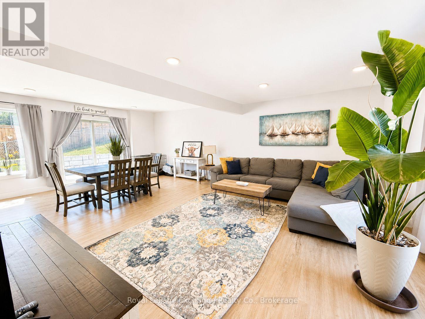 340a Nelson Street, Kincardine, Ontario  N2Z 1X7 - Photo 4 - X13548944