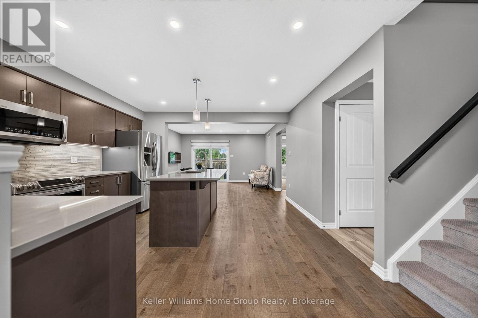 96 Aberdeen Street, Centre Wellington, Ontario  N1M 0B8 - Photo 10 - X13548946