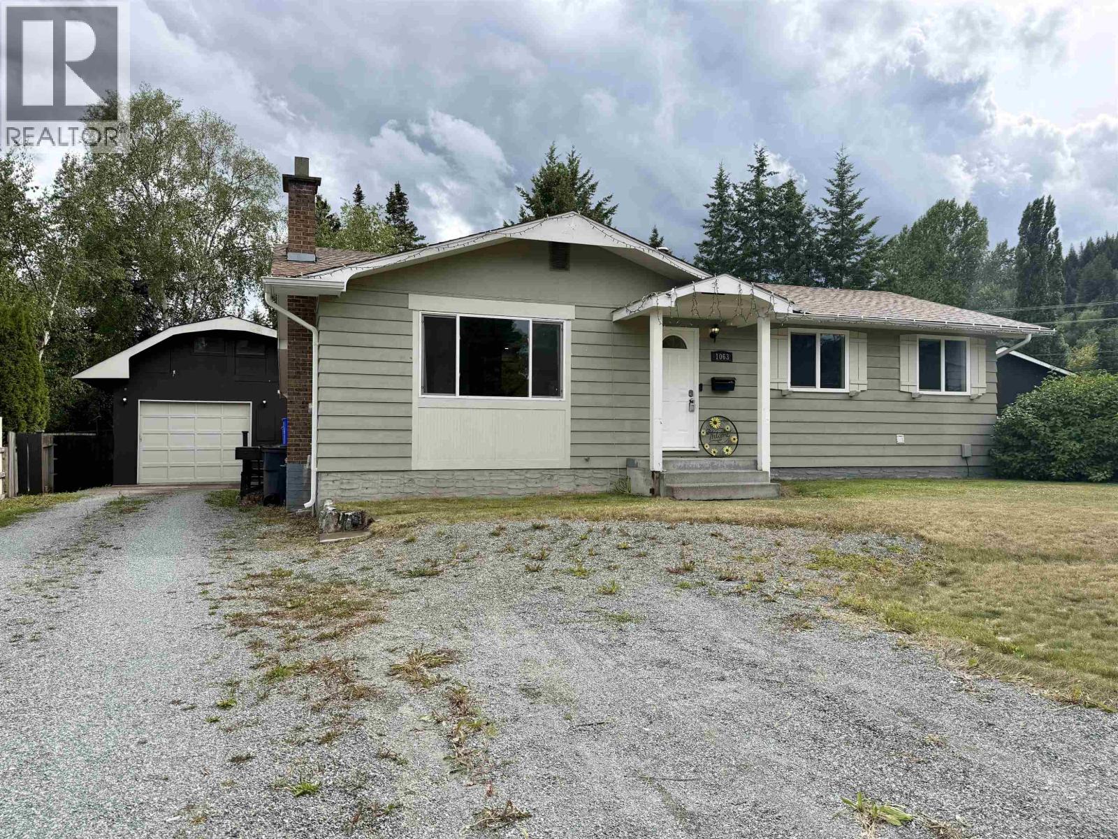 1063 NELSON CRESCENT, Prince George