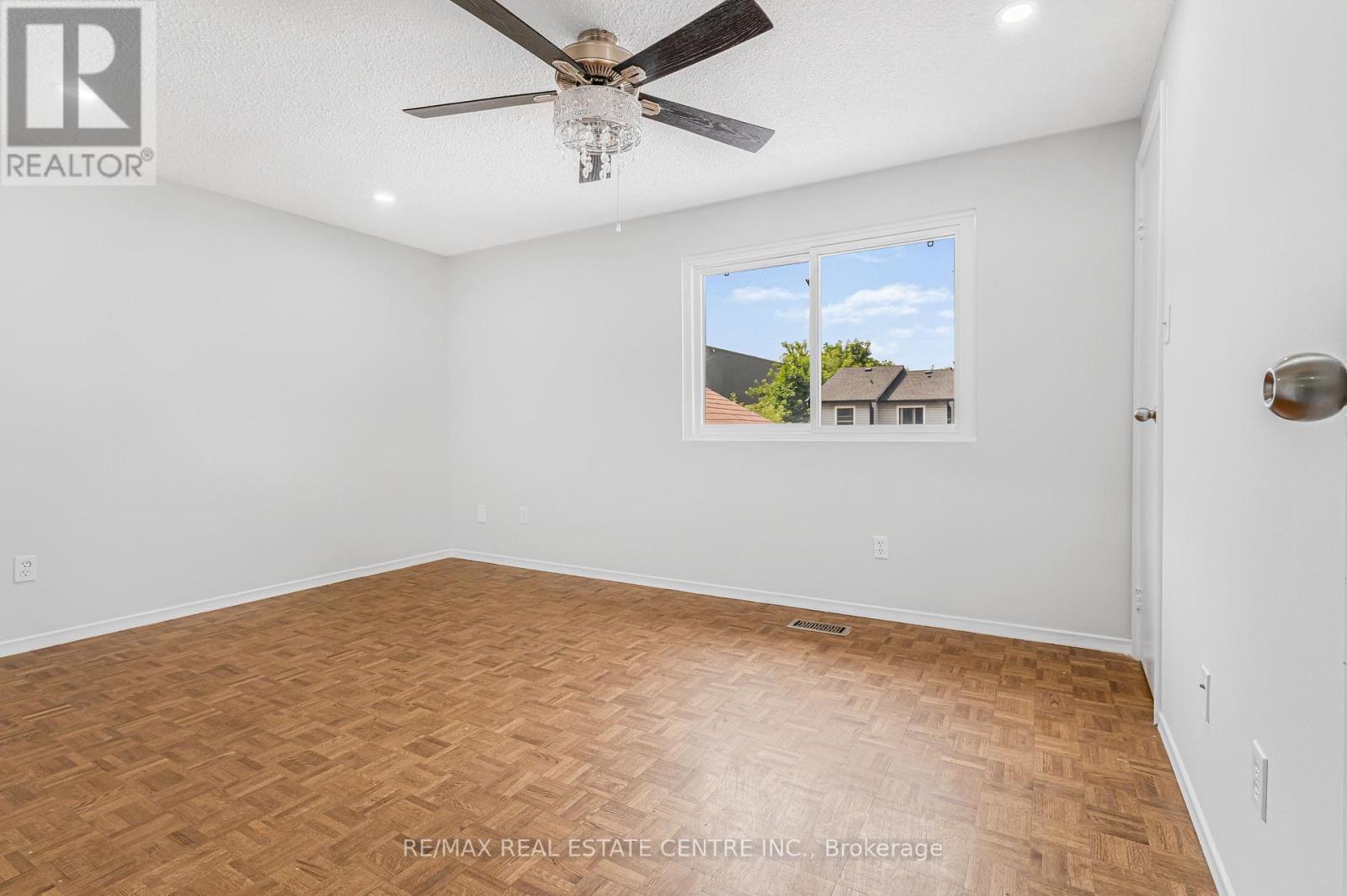 Unknown Address, ,    - Photo 19 - E13549008