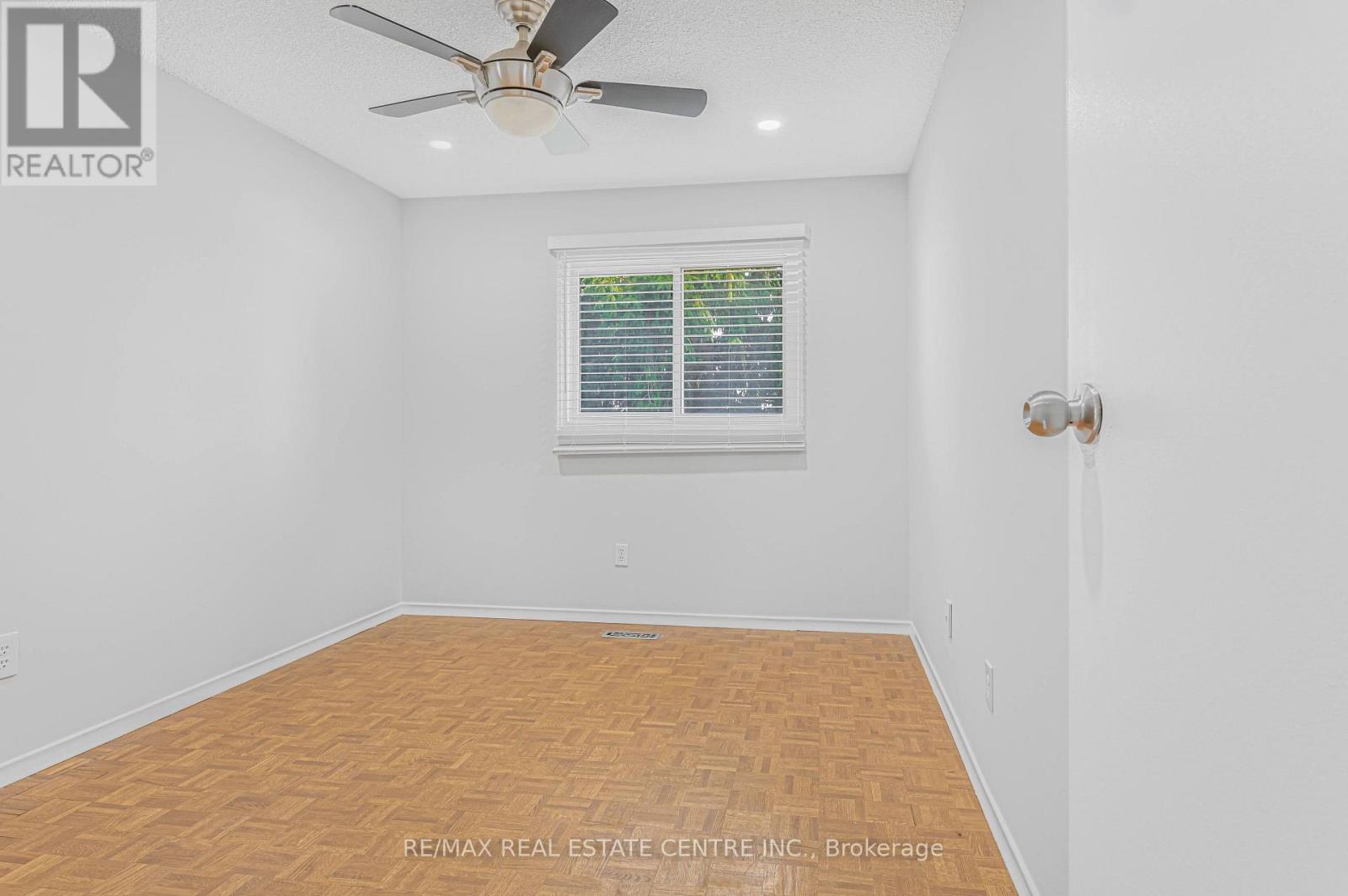 Unknown Address, ,    - Photo 23 - E13549008