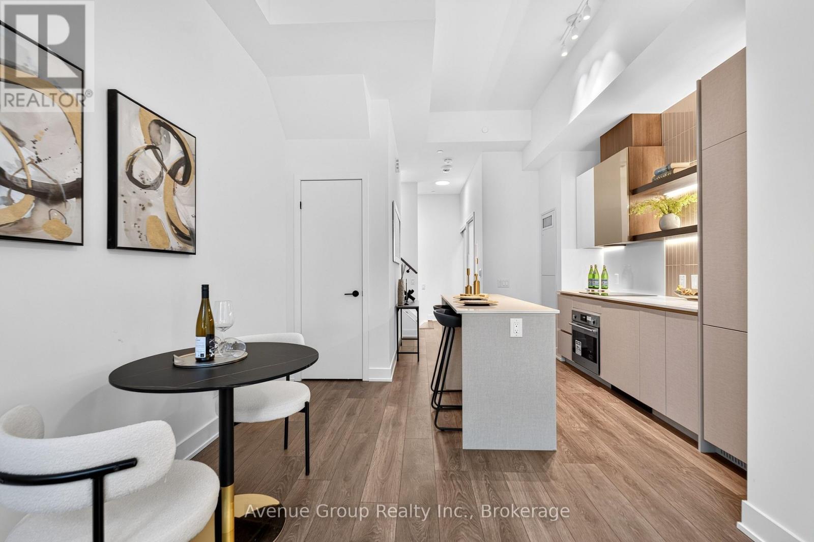 Th58 - 1285 Queen Street E, Toronto, Ontario M4L 1C2 - Photo 8 - E13549024
