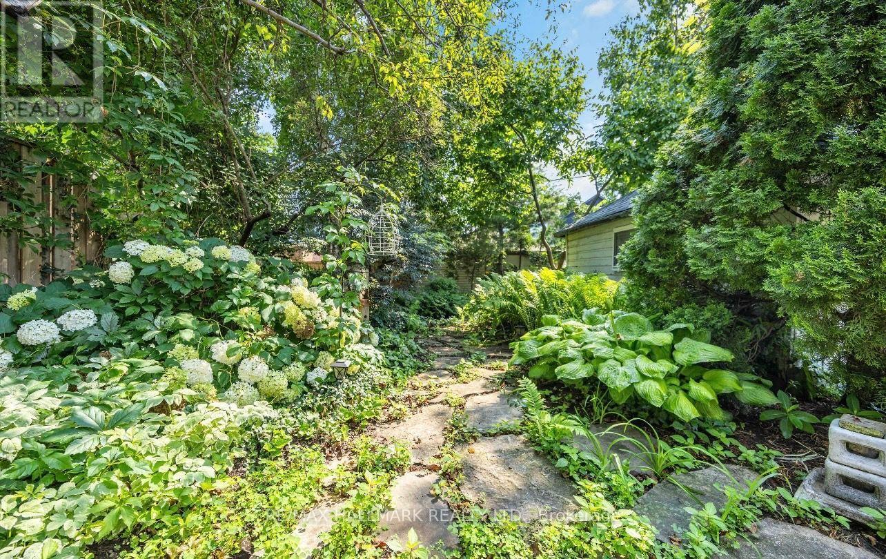 Lower - 43 Stanhope Avenue, Toronto, Ontario  M4K 3N4 - Photo 9 - E13549030