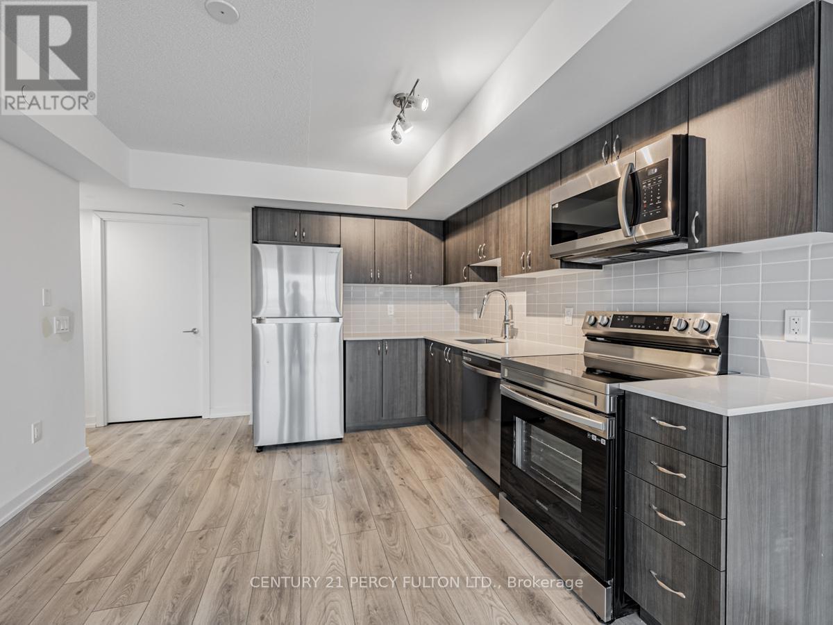 215 - 1455 Celebration Drive, Pickering, Ontario  L1W 0C3 - Photo 6 - E13549206