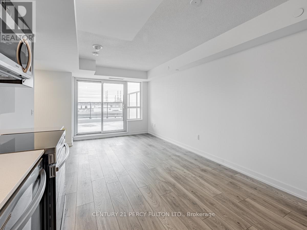 215 - 1455 Celebration Drive, Pickering, Ontario  L1W 0C3 - Photo 8 - E13549206