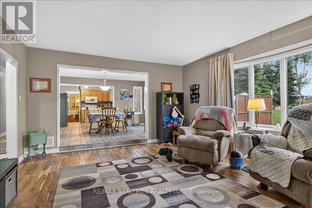 2767 Shering Crescent, Innisfil, Ontario  L9S 1G9 - Photo 24 - N13548942