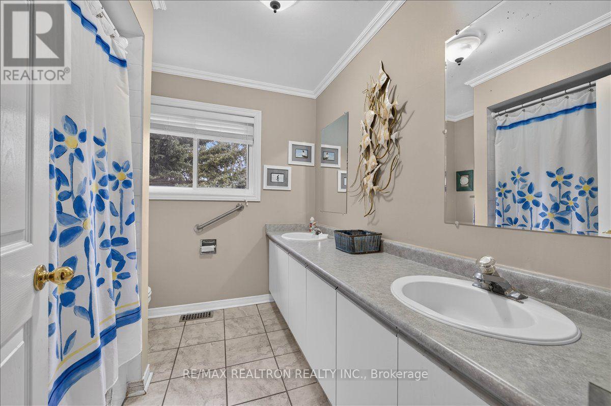 2767 Shering Crescent, Innisfil, Ontario  L9S 1G9 - Photo 34 - N13548942