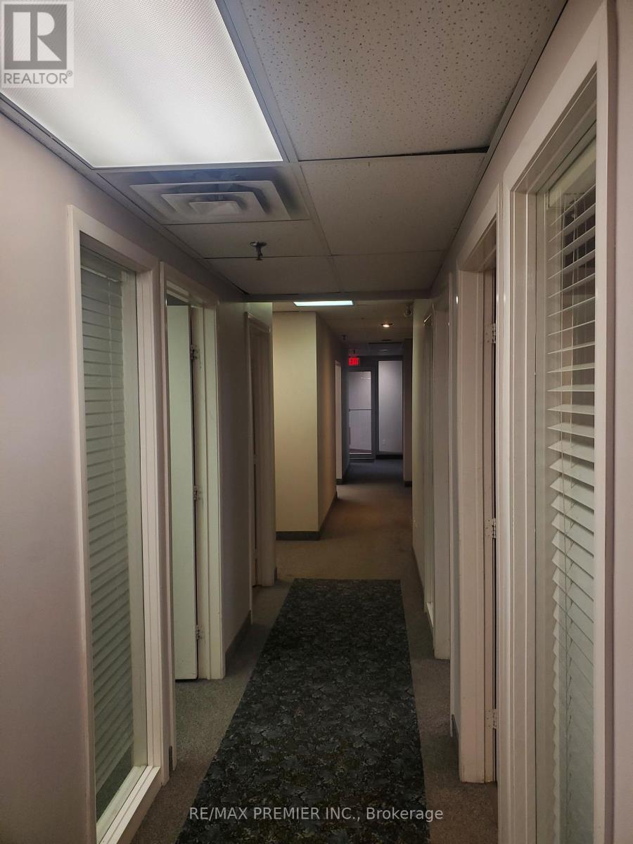 105 - 7330 Yonge Street, Vaughan, Ontario  L4J 7Y7 - Photo 7 - N13548956