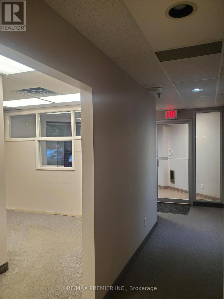 105 - 7330 Yonge Street, Vaughan, Ontario  L4J 7Y7 - Photo 8 - N13548956