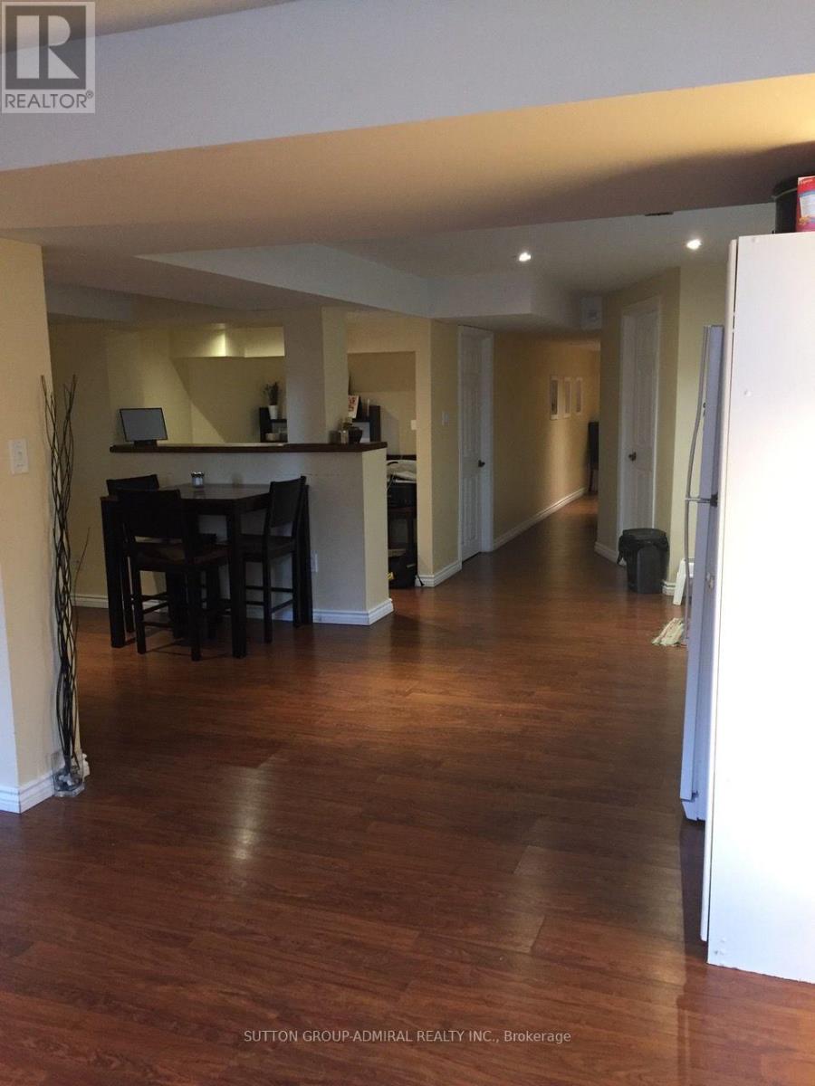 Lower - 29 Golden Orchard Road, Vaughan, Ontario L6A 0M6 - Photo 7 - N13549048