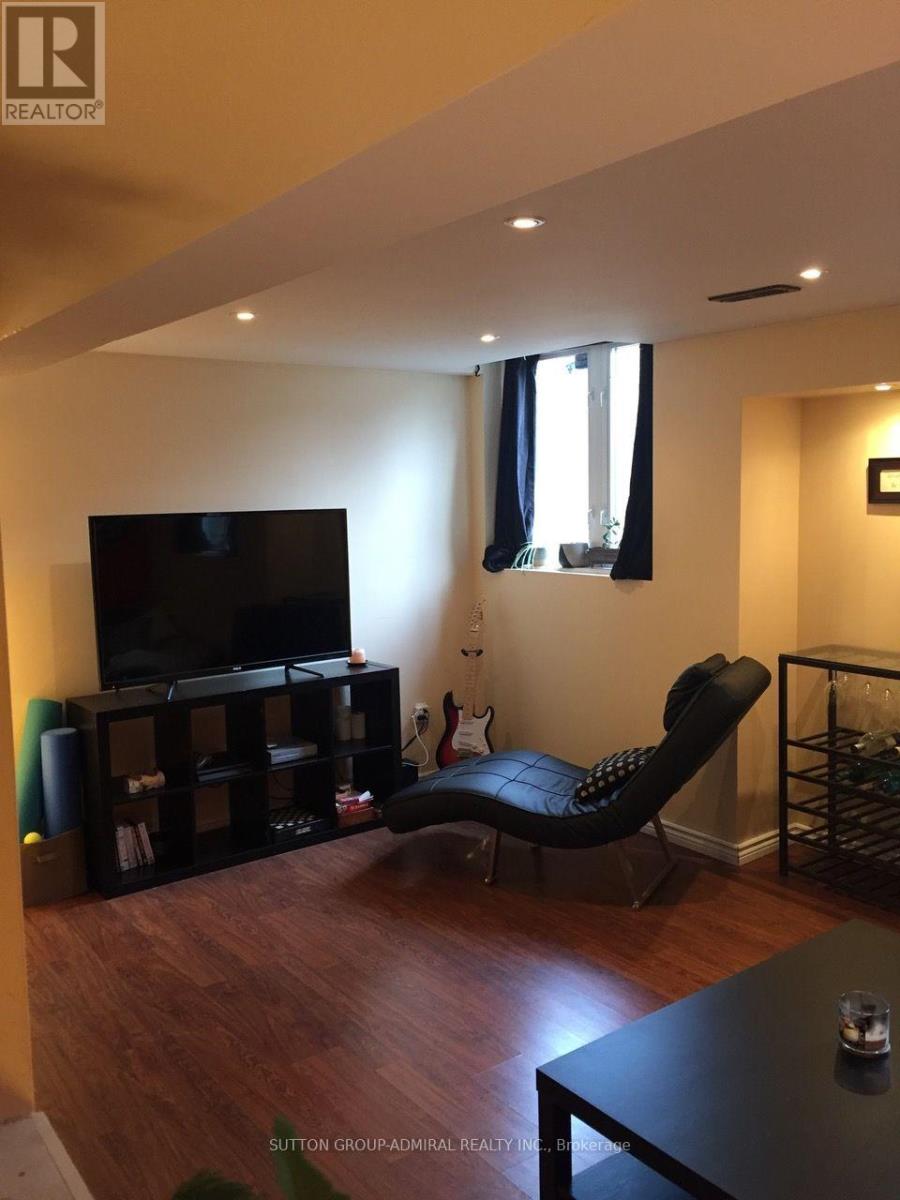 Lower - 29 Golden Orchard Road, Vaughan, Ontario L6A 0M6 - Photo 8 - N13549048