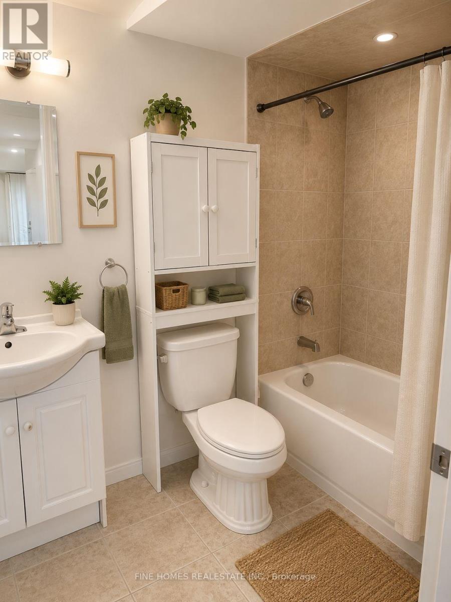 Lower - 144 Rockwood Crescent, Vaughan, Ontario L4J 7W1 - Photo 3 - N13549066