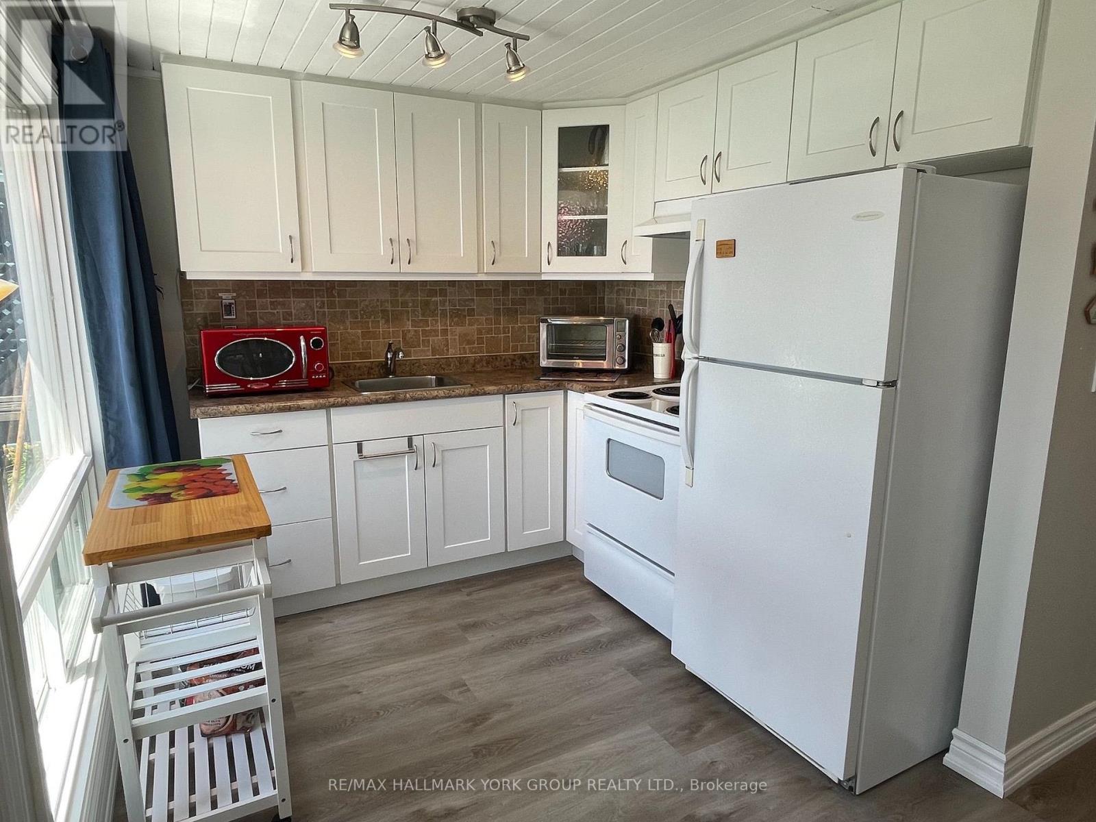 4464 Plum Point Road, Ramara, Ontario  L0K 2B0 - Photo 12 - S13548992