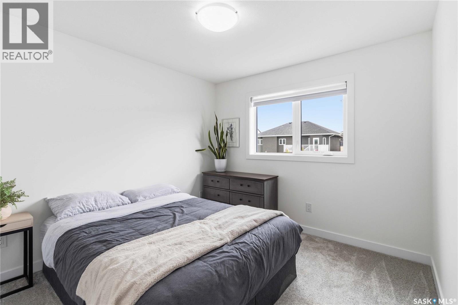 807 Weir Crescent, Warman, Saskatchewan  S0K 4S4 - Photo 32 - SK042135