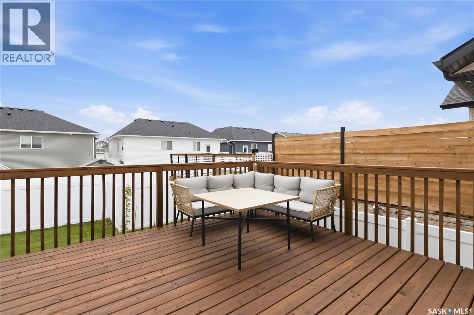 807 Weir Crescent, Warman, Saskatchewan  S0K 4S4 - Photo 43 - SK042135