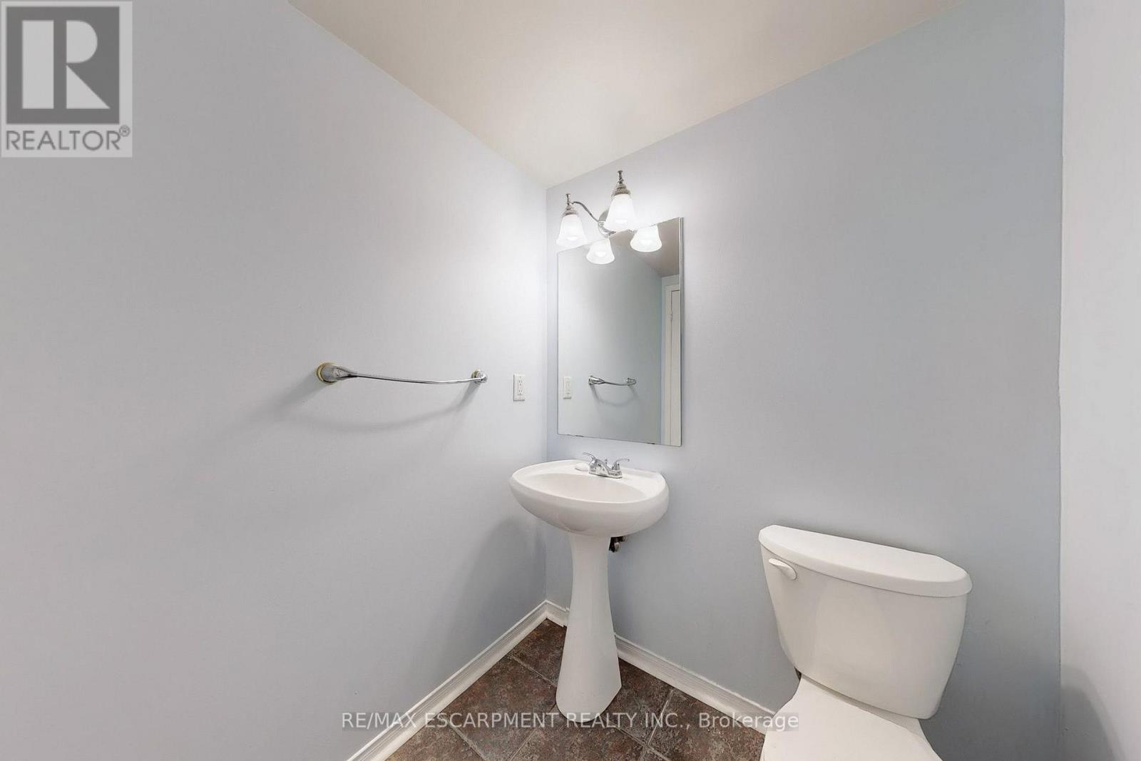 5134 Des Jardines Drive, Burlington, Ontario  L7L 6L7 - Photo 12 - W13549016
