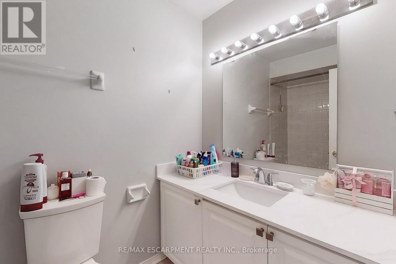 5134 Des Jardines Drive, Burlington, Ontario  L7L 6L7 - Photo 22 - W13549016
