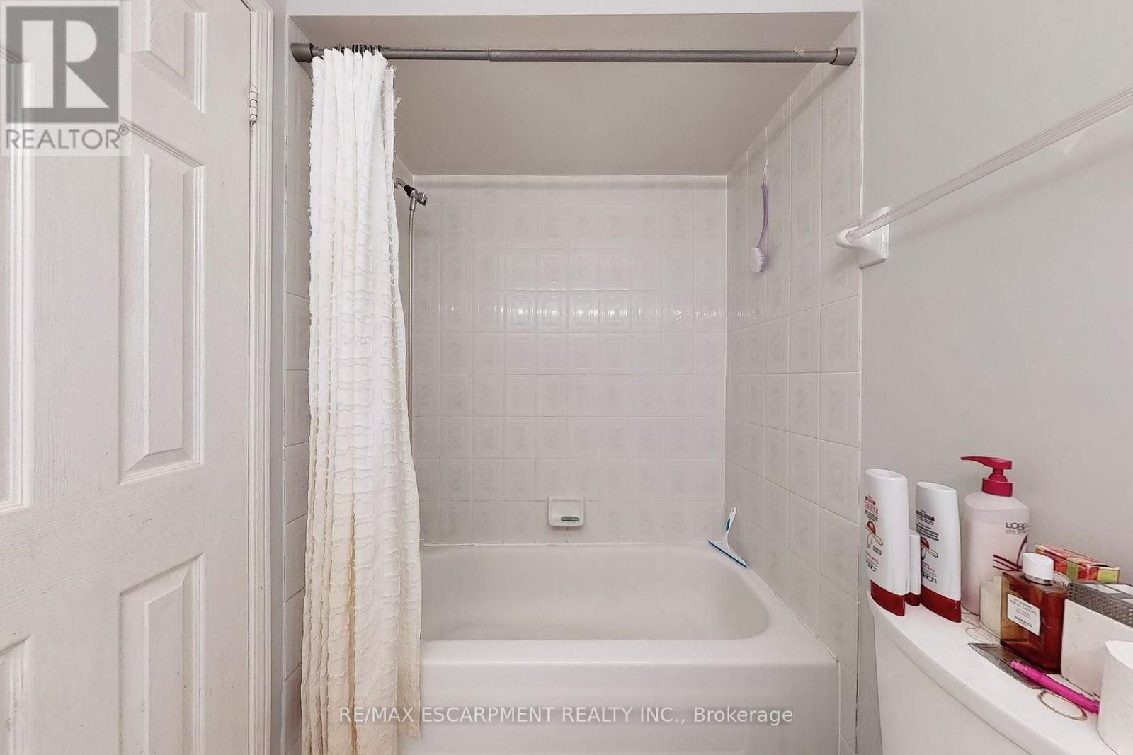 5134 Des Jardines Drive, Burlington, Ontario  L7L 6L7 - Photo 23 - W13549016