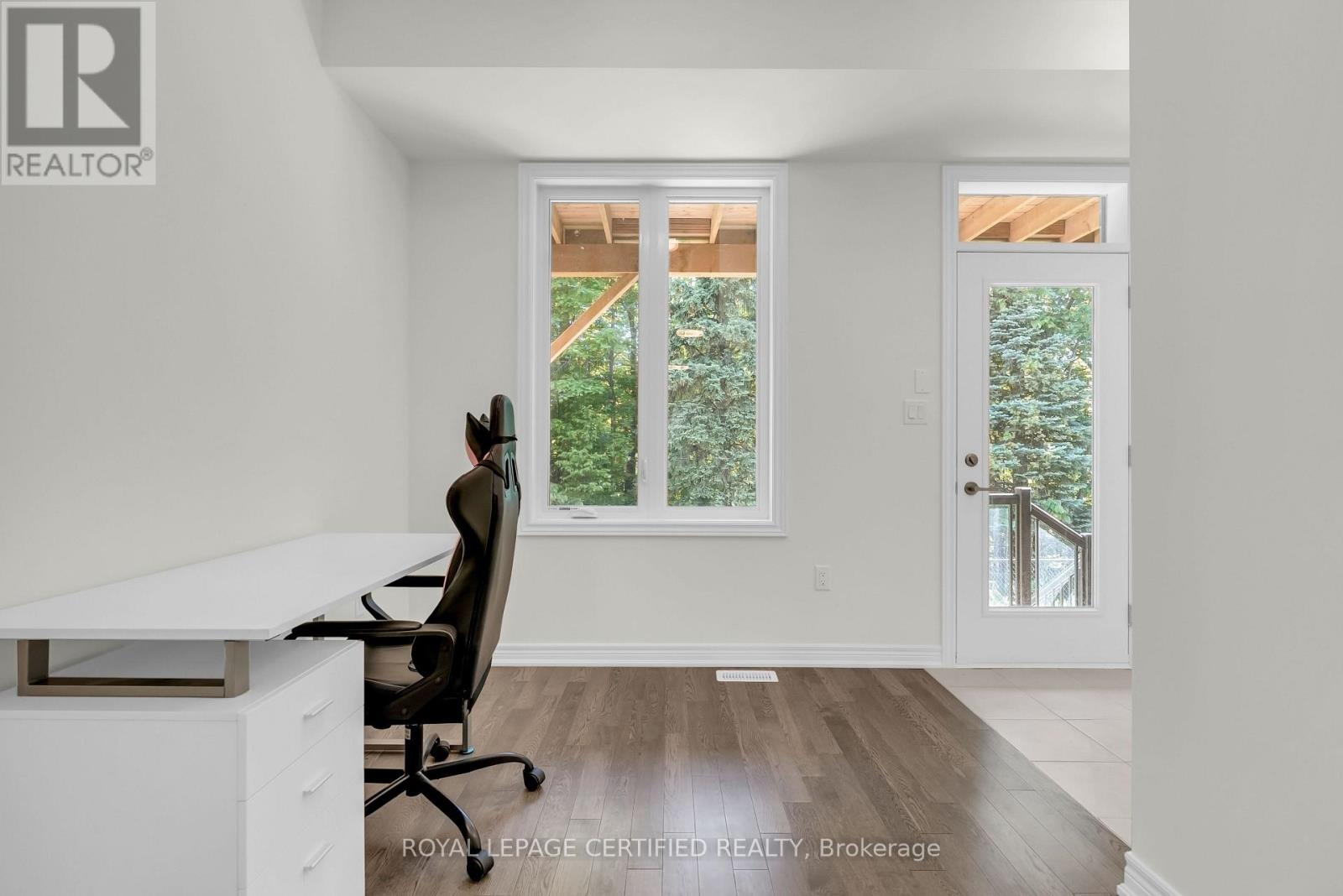 45 Folcroft Street, Brampton, Ontario  L6Y 6L3 - Photo 8 - W13549100