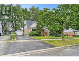 27 HATFIELD CRESCENT, Toronto, Ontario