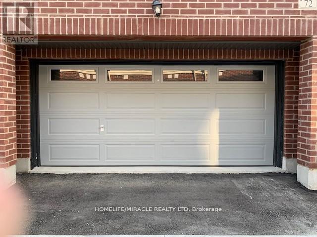 72 Coolhurst Avenue, Brampton, Ontario  L7A 5L9 - Photo 4 - W13549234