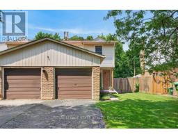 138 MEMORIAL AVENUE, Hamilton, Ontario