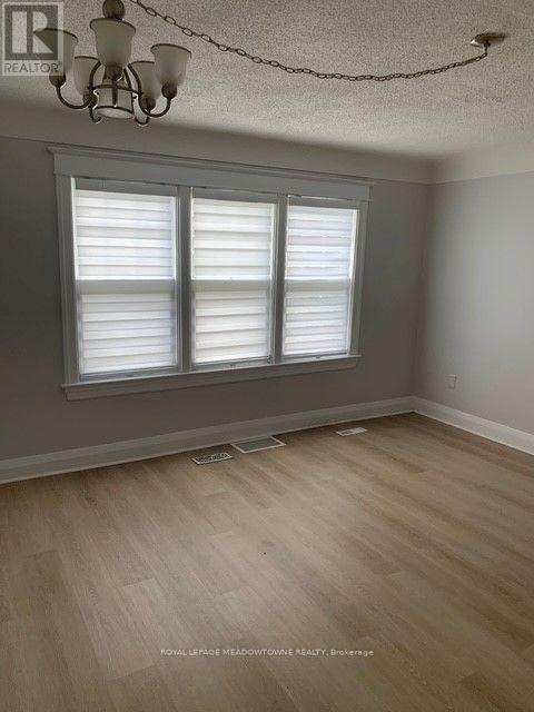 1 - 33 Senator Avenue, Hamilton, Ontario  L8L 1Z3 - Photo 2 - X13549224