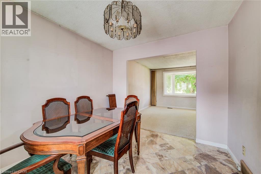 602 Highpoint Avenue, Waterloo, Ontario  N2L 4N1 - Photo 17 - 40847021