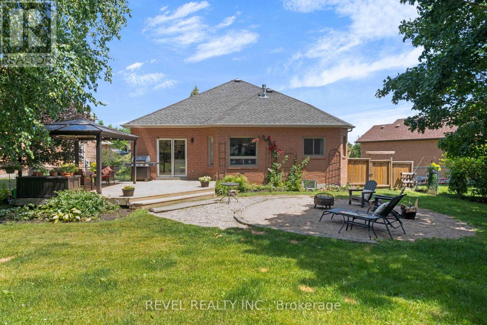 83 Depeuter Crescent, Bradford West Gwillimbury, Ontario  L3Z 3A2 - Photo 29 - N13548286