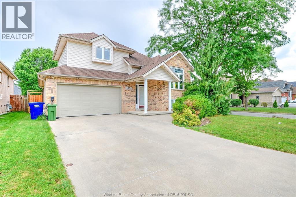 1051 CORA GREENWOOD, Windsor, Ontario