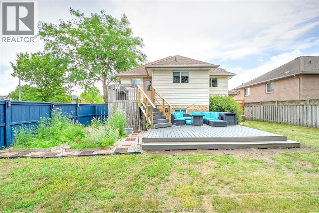 1051 Cora Greenwood, Windsor, Ontario  N8P 1K2 - Photo 7 - 26016552