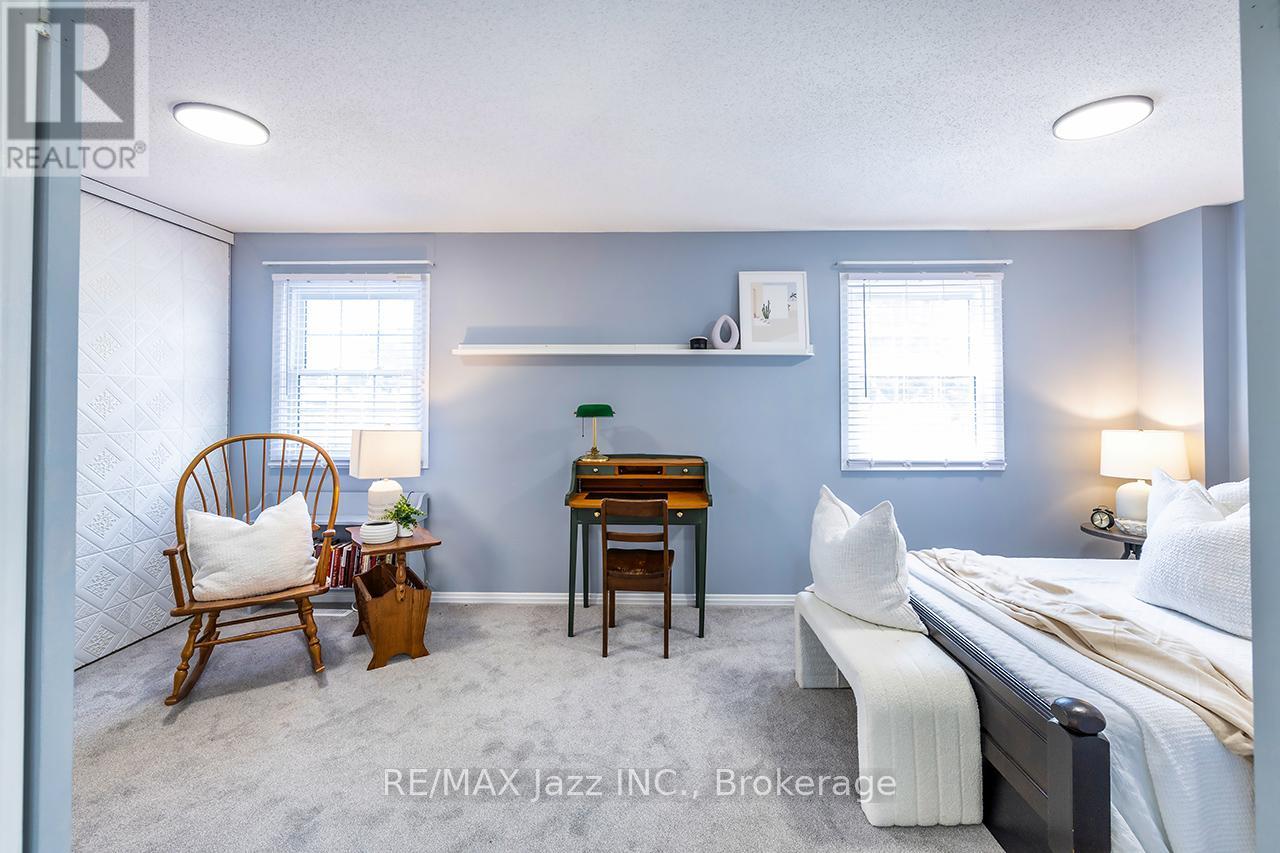 759 Cobblers Court, Pickering, Ontario  L1V 3S2 - Photo 20 - E13549342