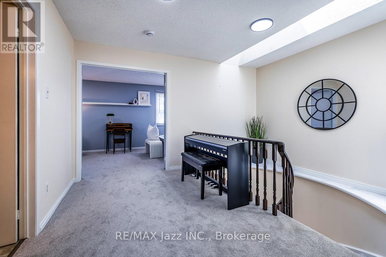 759 Cobblers Court, Pickering, Ontario  L1V 3S2 - Photo 26 - E13549342